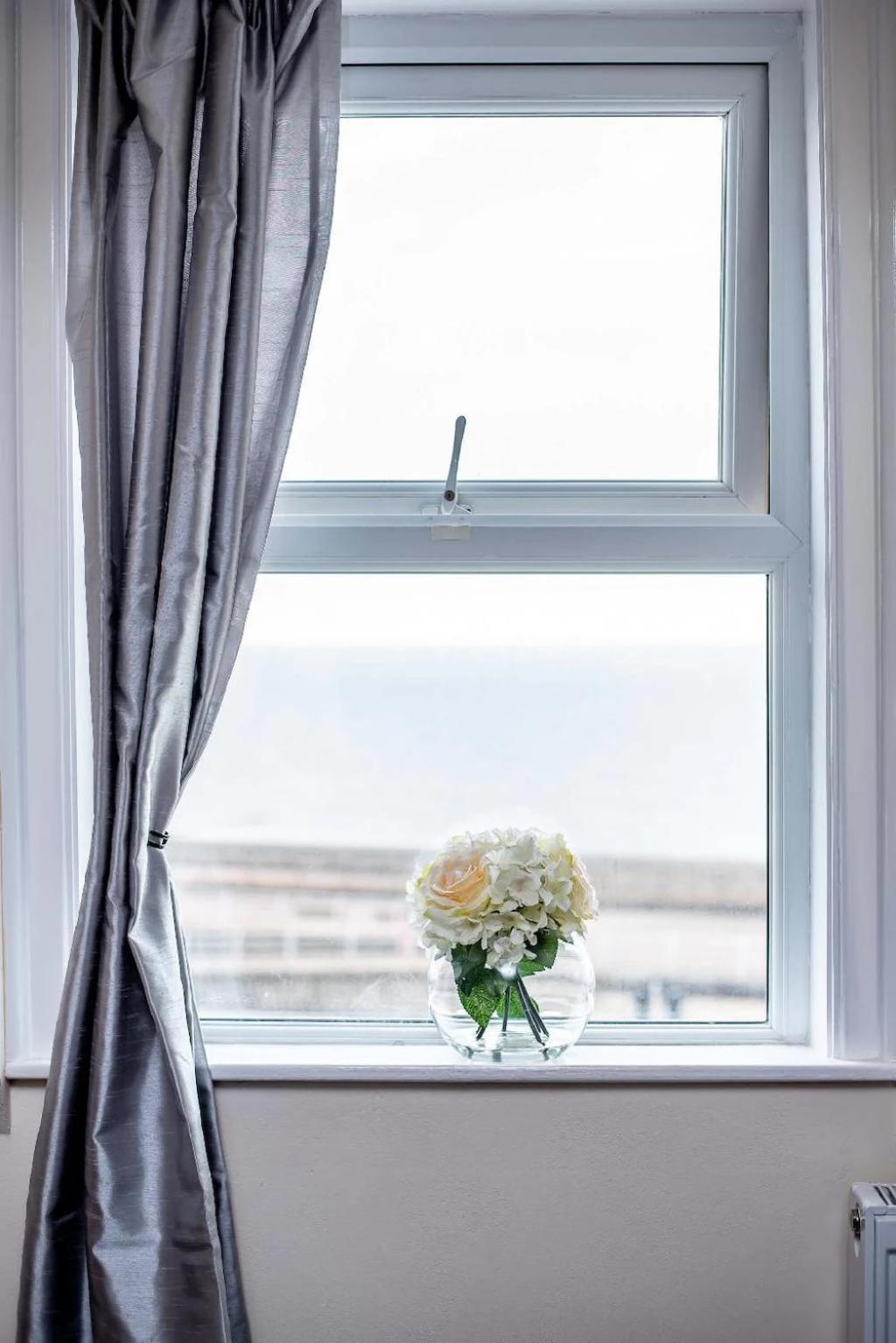 Mars Hotel Seaview Blackpool Eksteriør bilde